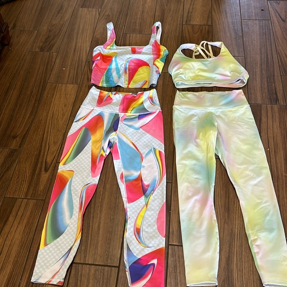 Fabletics set of two sold together like new gorgeous size medium - Picture 1 of 3